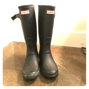 Hunter Huntress Boots